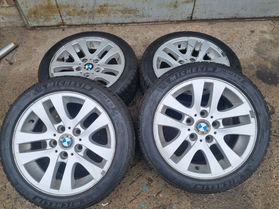 Koła  zimowe BMW 215/45R16 alufelgi z oponami