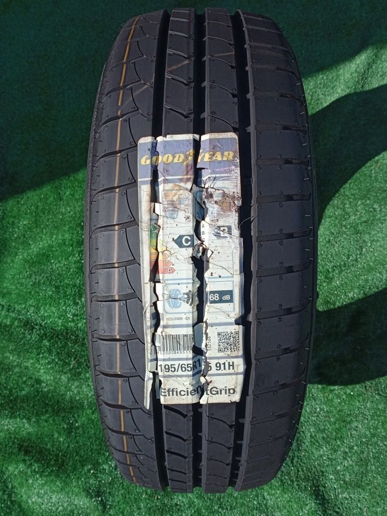 Opona Goodyear Efficient Grip 195/65R15 Nowa