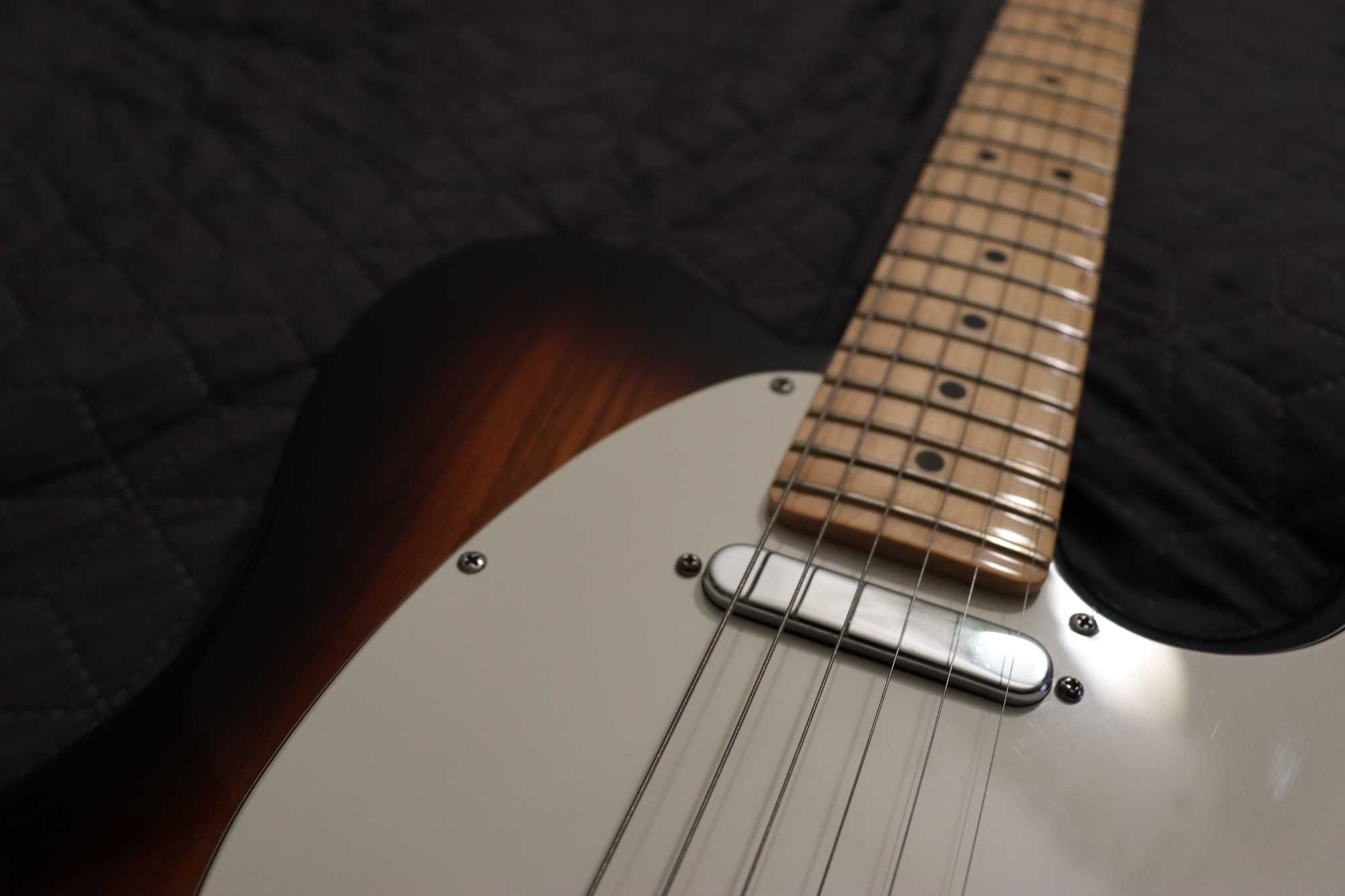 Gitara Elektryczna Fender Telecaster American Standard 2009 + Case