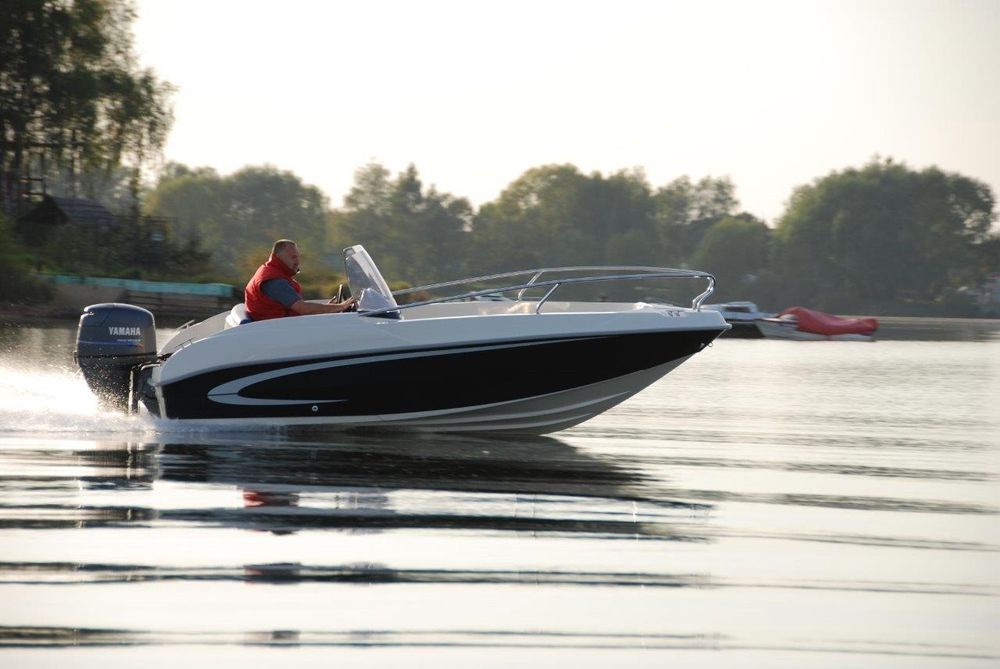 Banta 460 Open Sport - Łódź motorowa / motorówka.