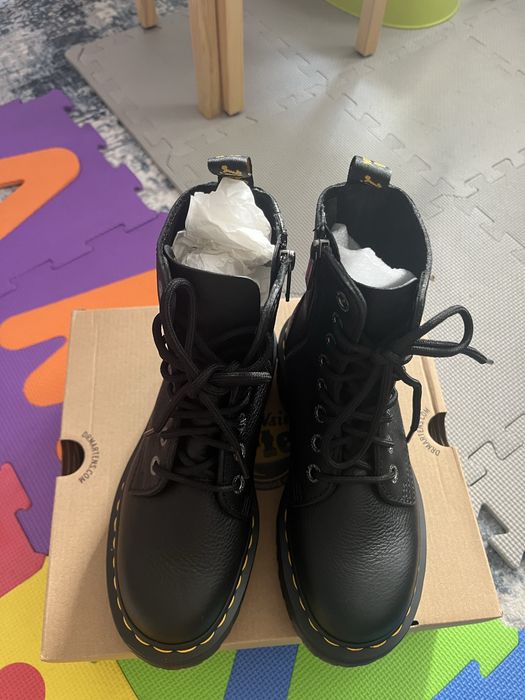 Dr Martens Jadon III