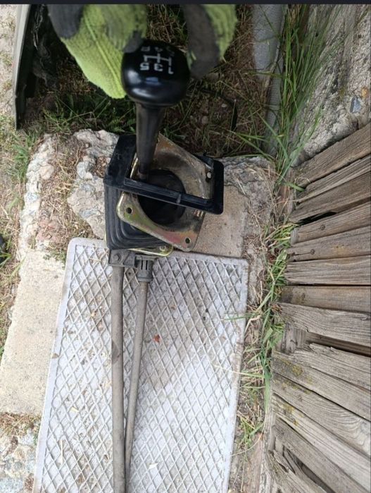 Продам кулісу для Ford escort в гарному стані.
650