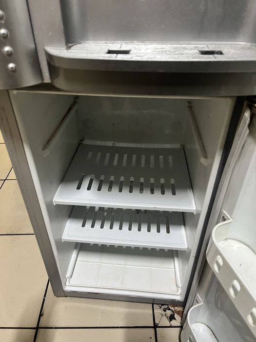 Кулер для води HOTFROST V205BS