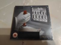 Muse - Drones (CD, Album + DVD-V, NTSC + Tri) NOWY!