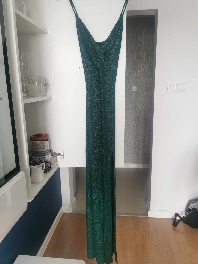 Elegancka długa sukienka butelkowa zieleń. Bez śladów użytkowania!