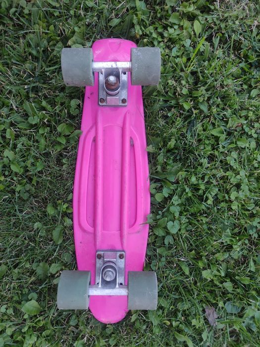 Скейтборд пластиковий.