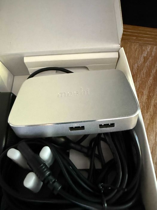 Dock Mac Moshi Symbus