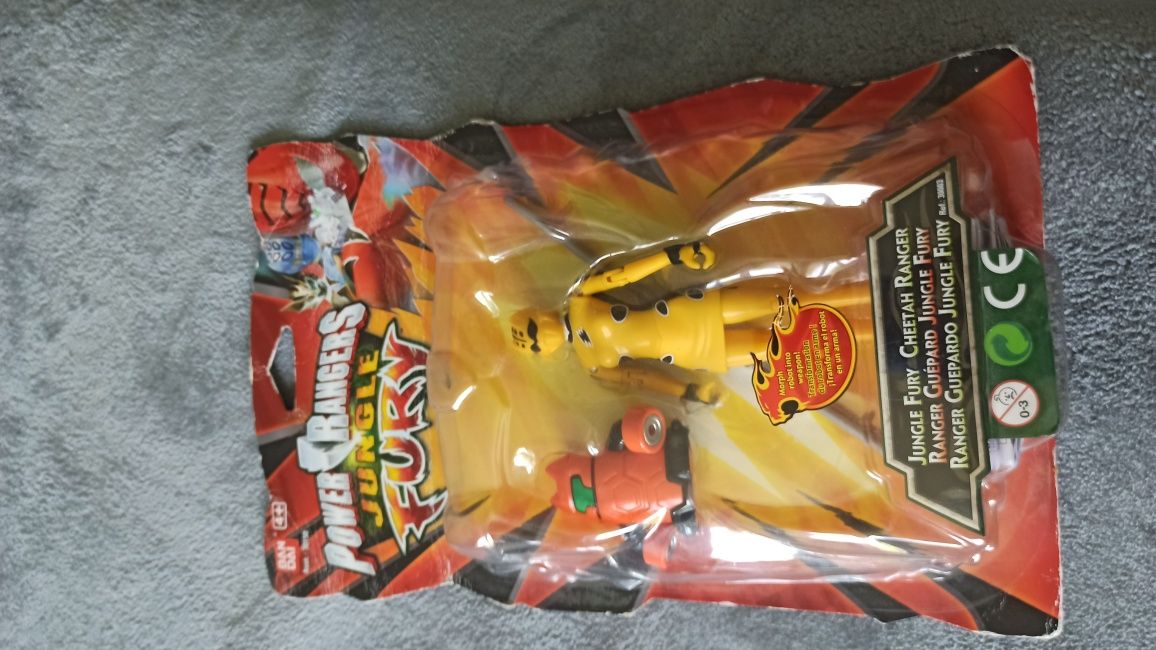 Power Rangers Jungle Fury Żółta - zamknięta w pudełku