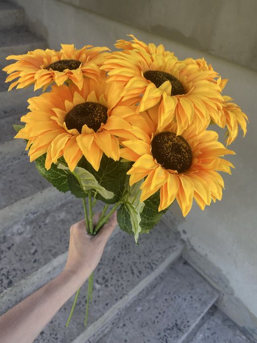 Декор гортензіі виглядають як живі квіти