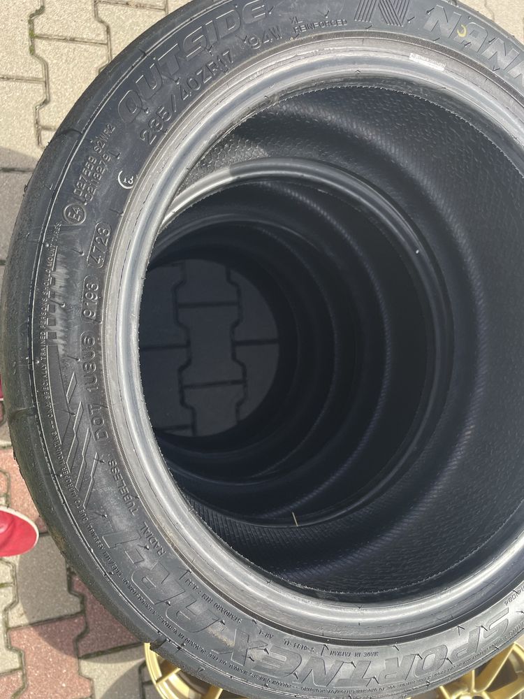 Semislick slick Nankang AR1 235/40/17