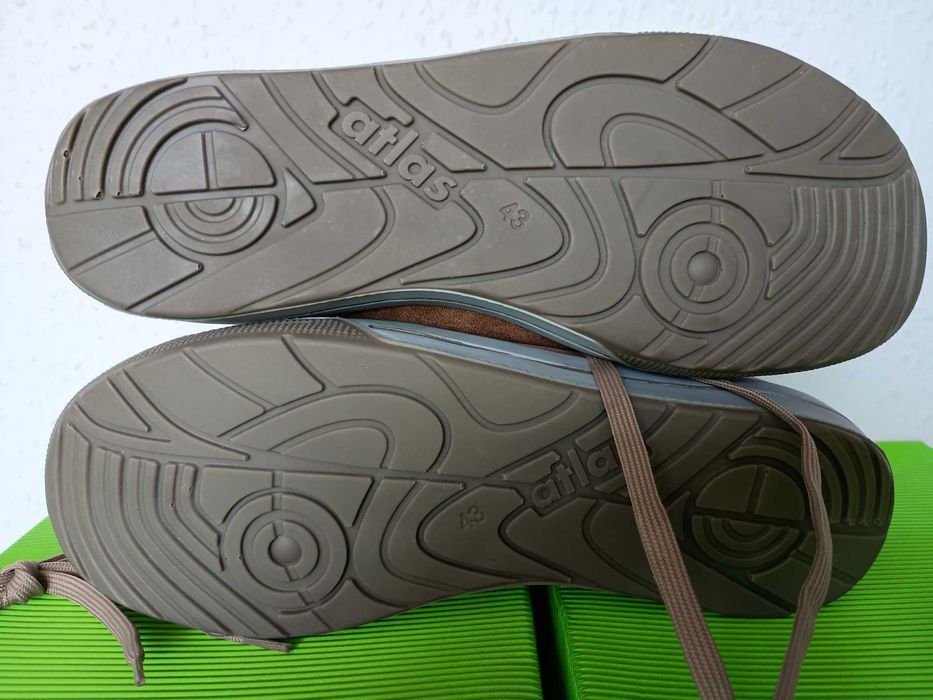 ATLAS Buty robocze Sneakersy wysokie z blachą S3 ESD A 585 r.43 UNIKAT