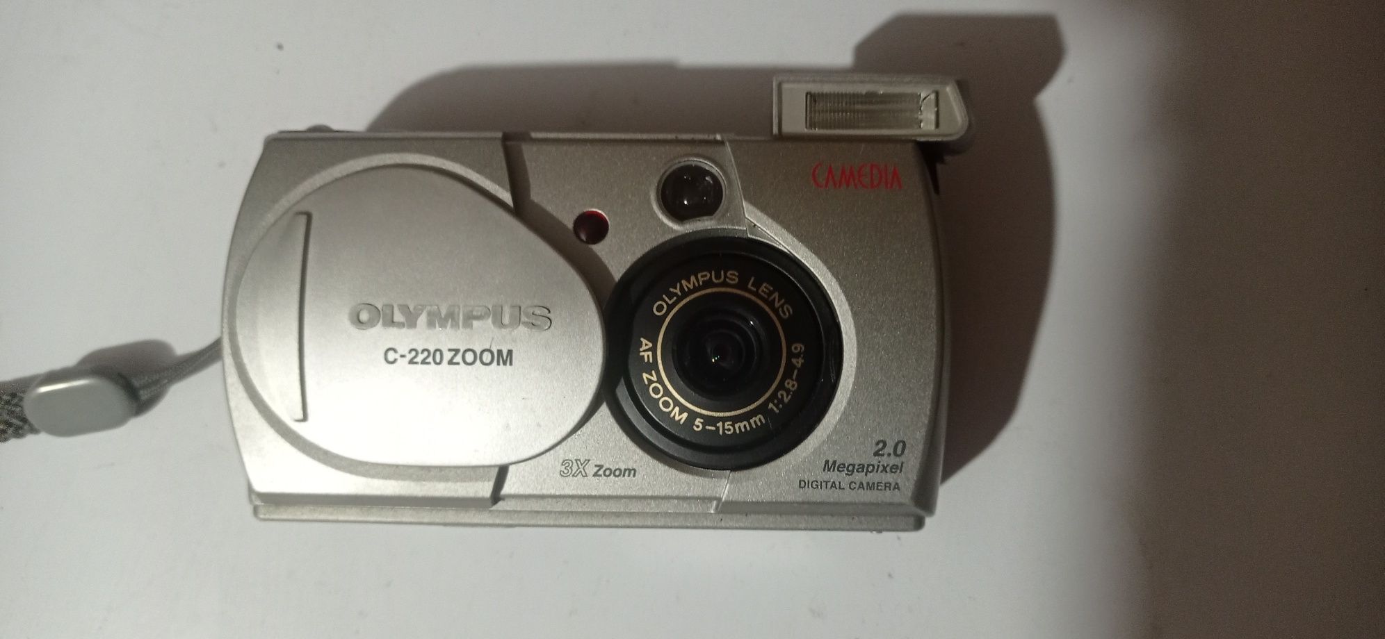Olympus C 220 zoom