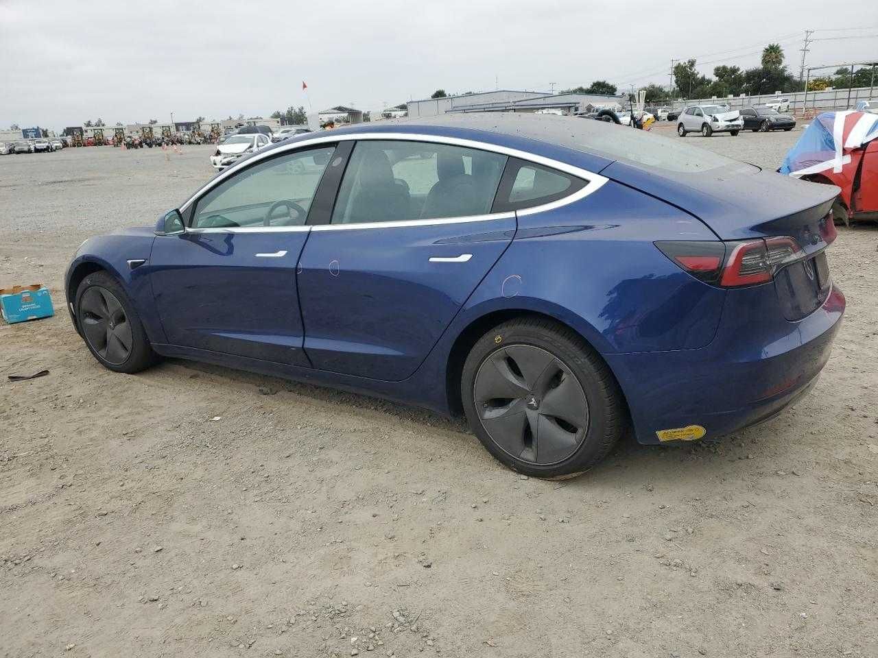 Tesla Model 3 2020