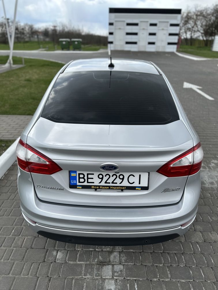 Ford fiesta TITANIUM