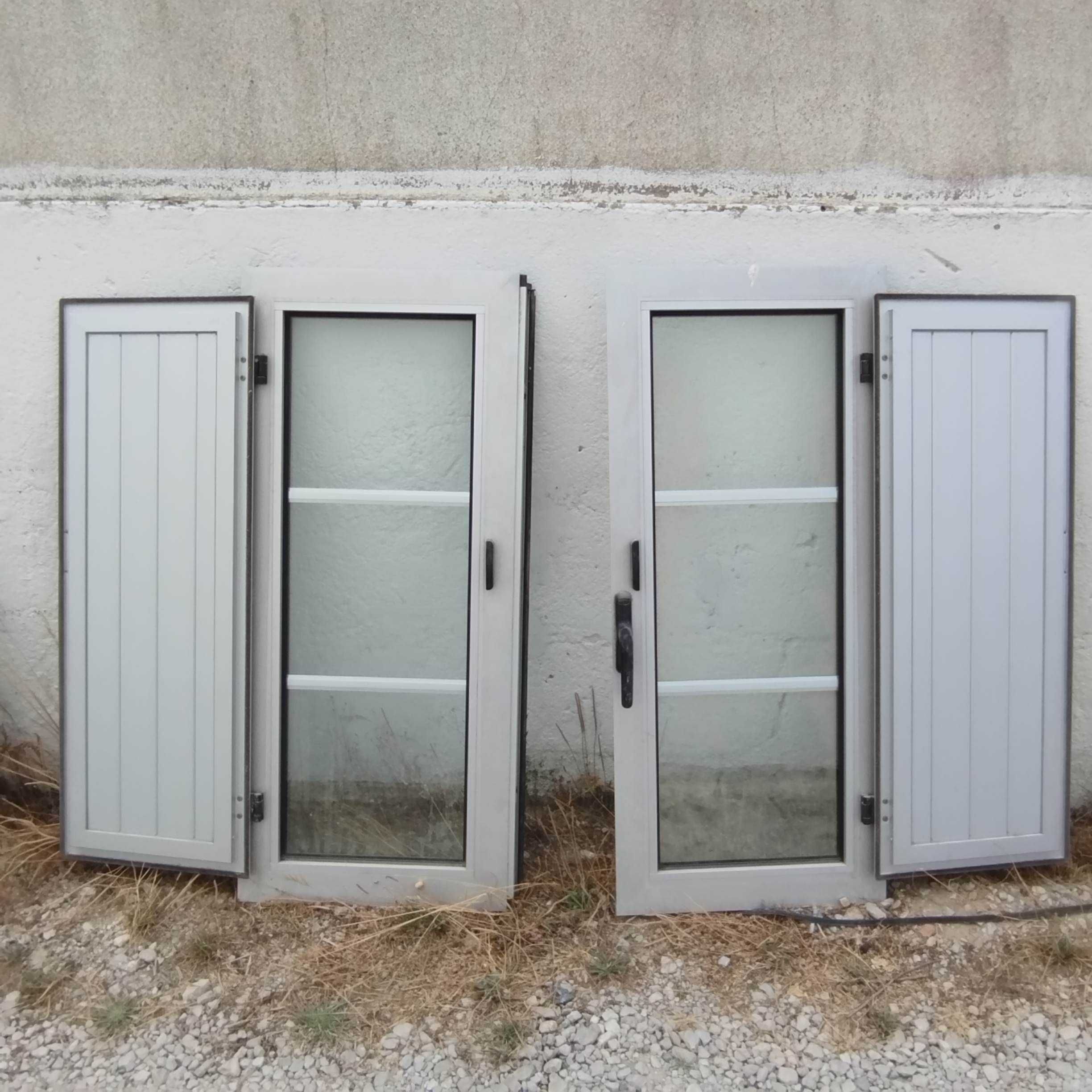Portas e Janela de abrir em Aluminio - USADO