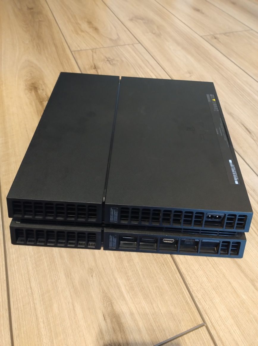 Sprzedam PlayStation 4