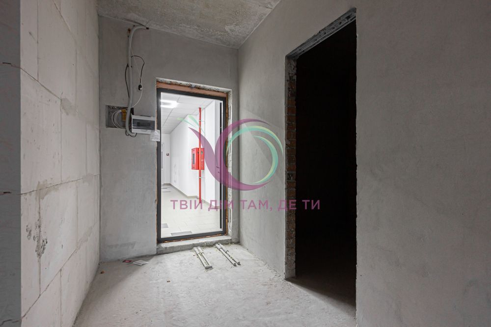 Продаж 1-кімнатної квартири в новобудові без ремонту, Франківський р-н