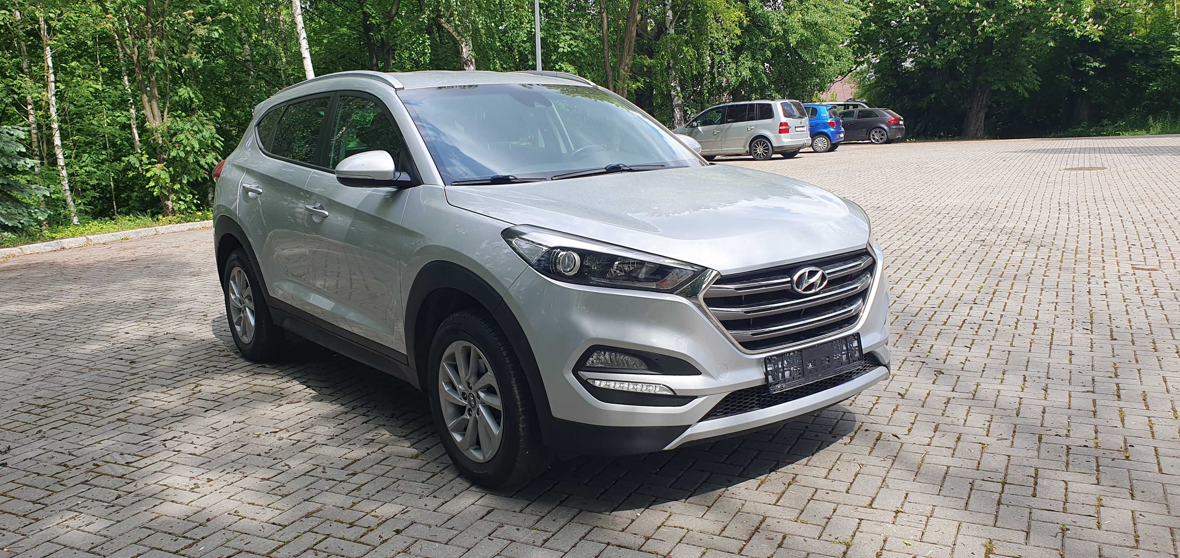 Hyundai Tucson 1.6 Benzyna bezwypadkowy Niemcy Super Stan