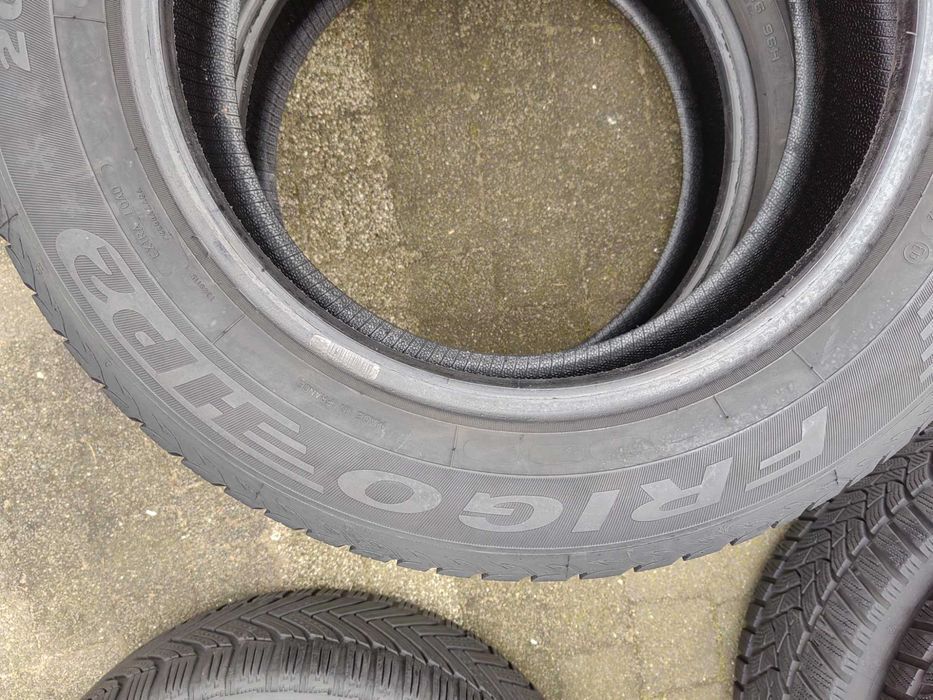 205/60R16 96H Dębica Frigo HP2 para zima 2022 PZ68 SP