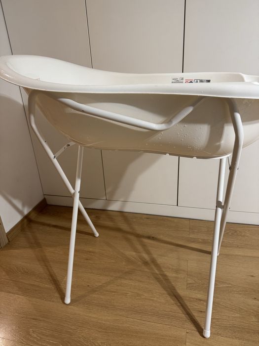 Wanienka ze stojakiem