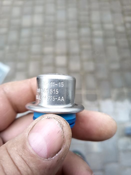 Датчик тиску топлива