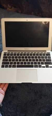 Дисплей матрица на MacBook A 1465