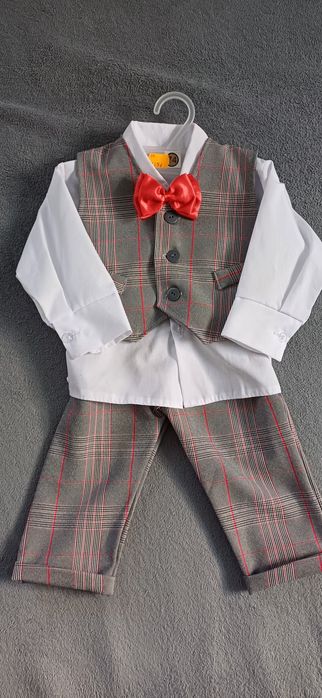 Elegancki komplet rozmiar 74