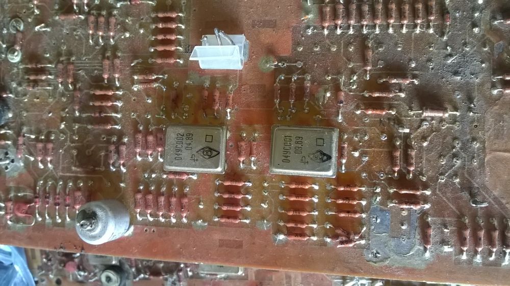 Остаток комплектующих осциллографа  СССР