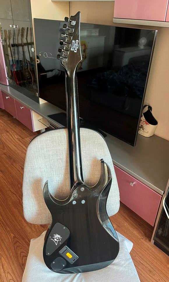 Mick Thomson Ibanez МТМ2
