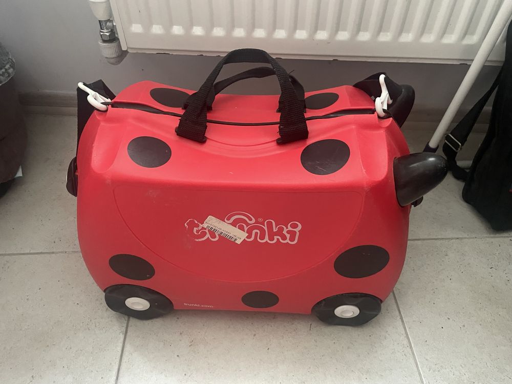 Дитячий чимодан Trunki