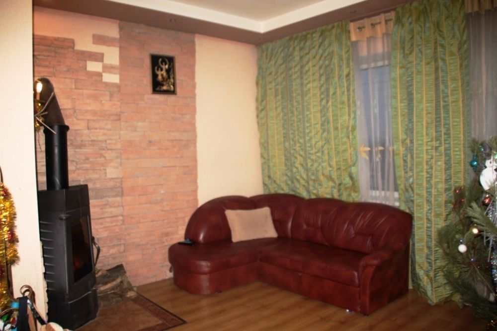 СРОЧНАЯ ПРОДАЖА. Дом 2 этажа, цокольный, Зеленый, Шевченковский