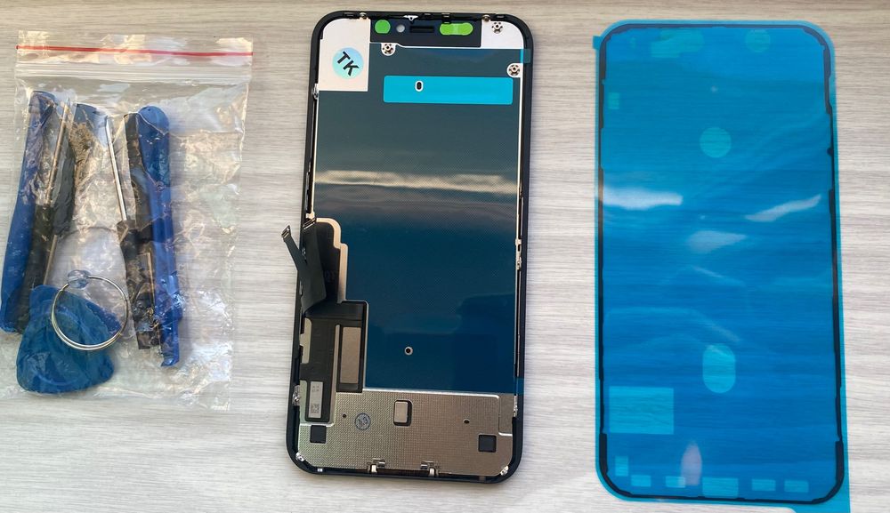 Wyświetlacz do iPhone 11
