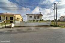 Moradia T4 para venda