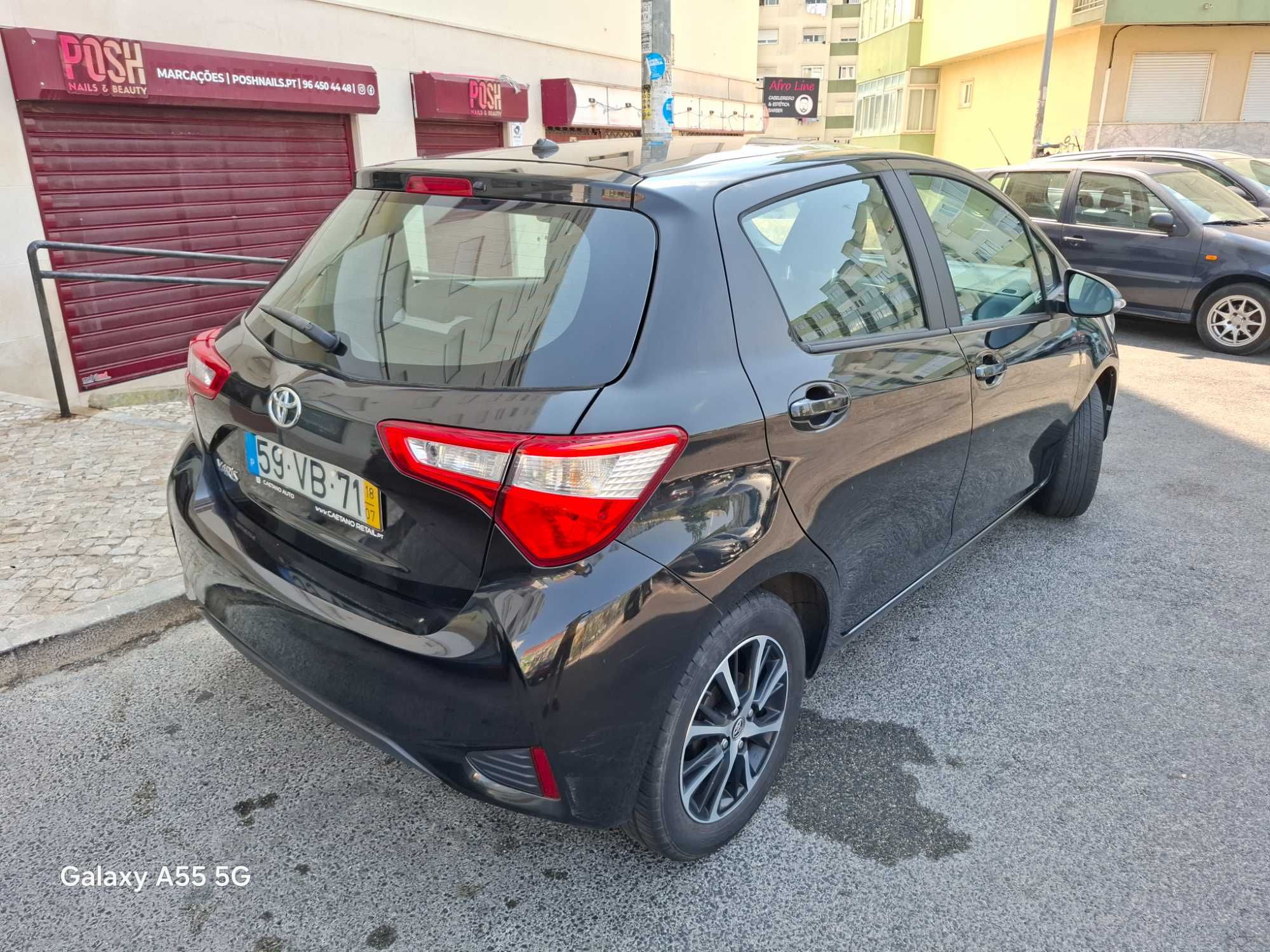 Toyota Yaris de 2018 com apenas 34600 km
