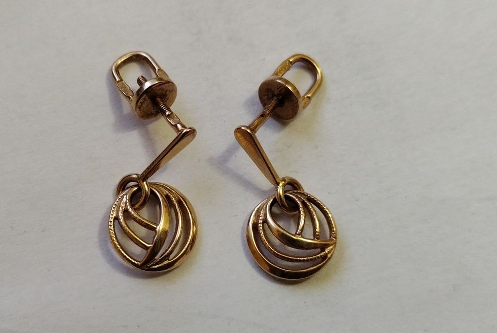 Złote kolczyki  583