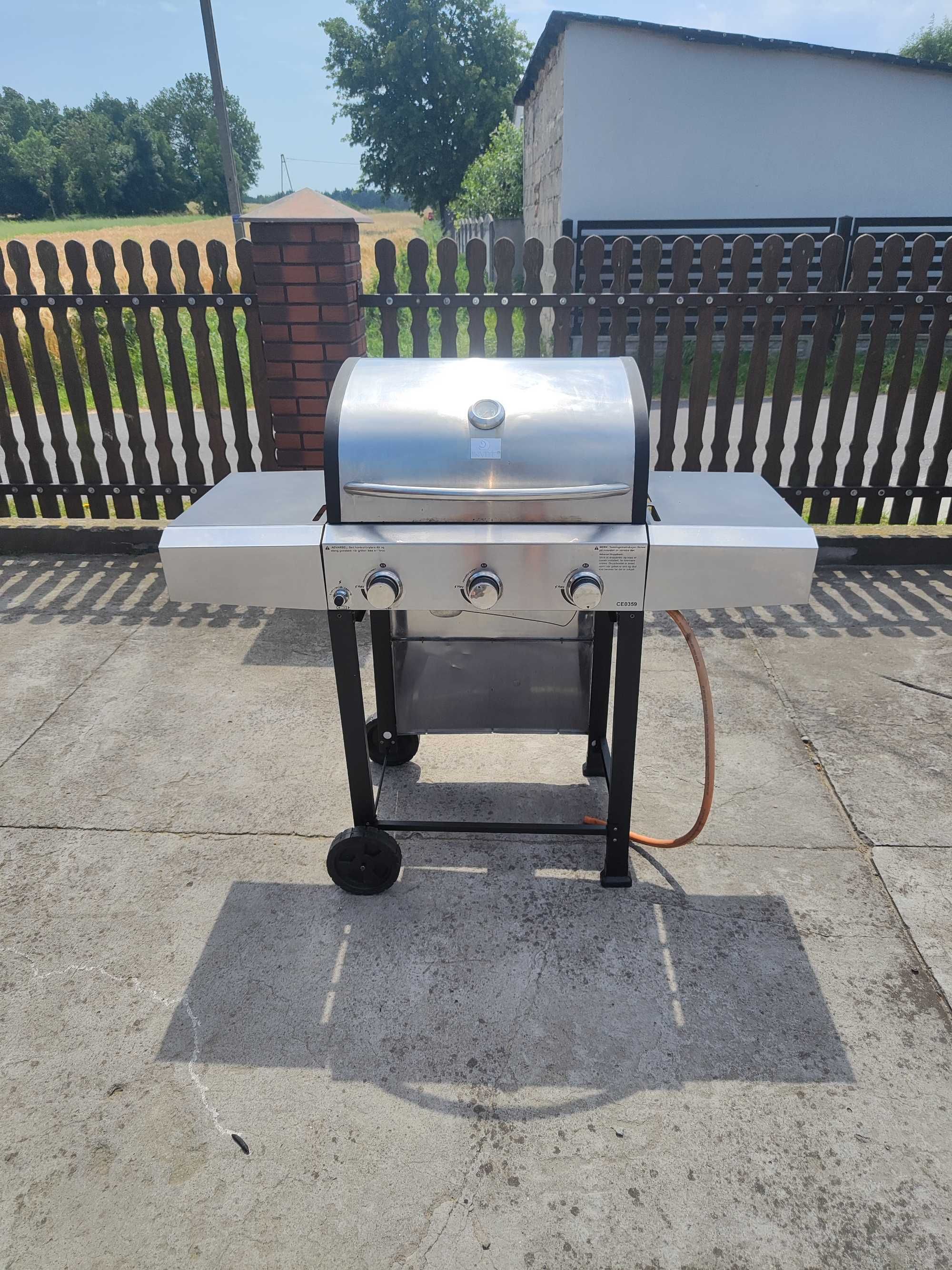 Grill gazowy stan idealny