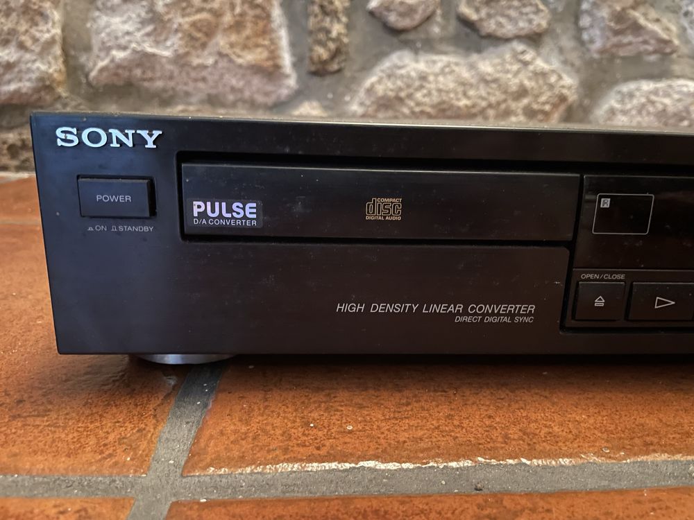 Leitor CDs Sony pulse D/A converter