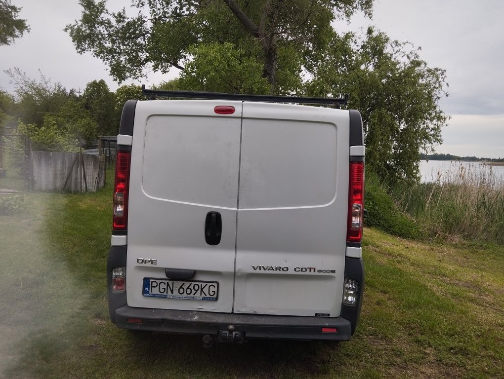 Witam mam na sprzedaż opla Vivaro 2013 rok