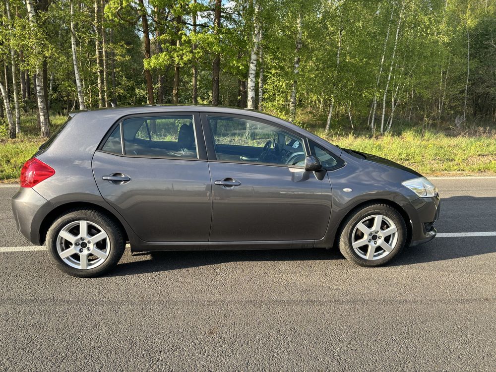 Toyota Auris 2.0 Zamiana