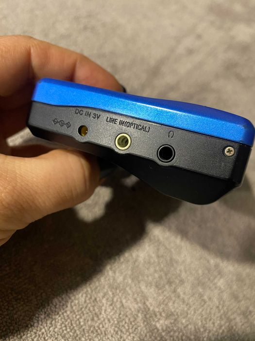 Мінідиск пишучий плеєр на акумуляторі Sony Walkman mz - r501