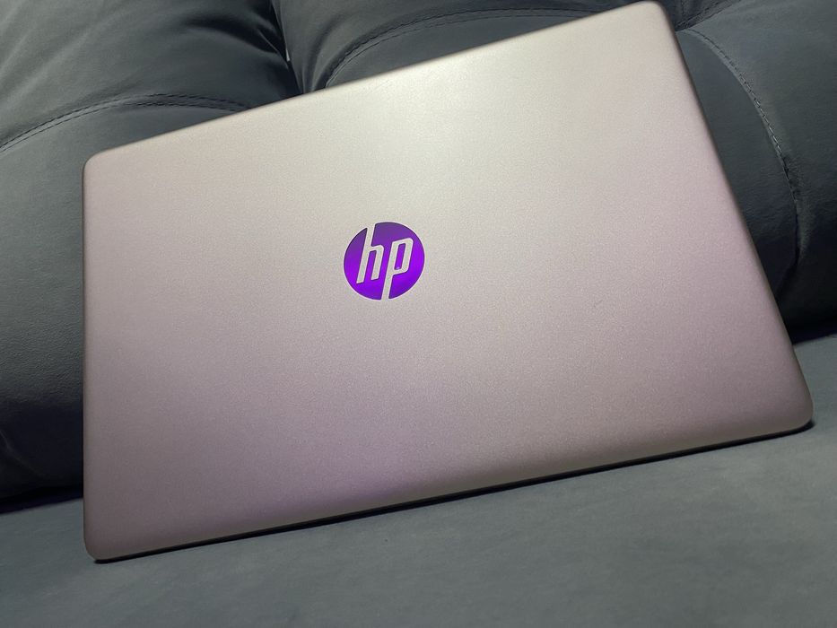 Ноутбук HP 15-ef2130wm