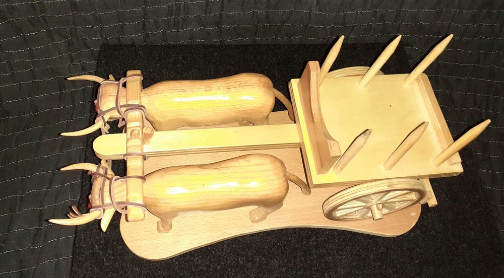 Carro de Bois em Madeira