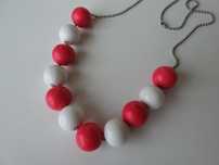 Colar bolas Parfois