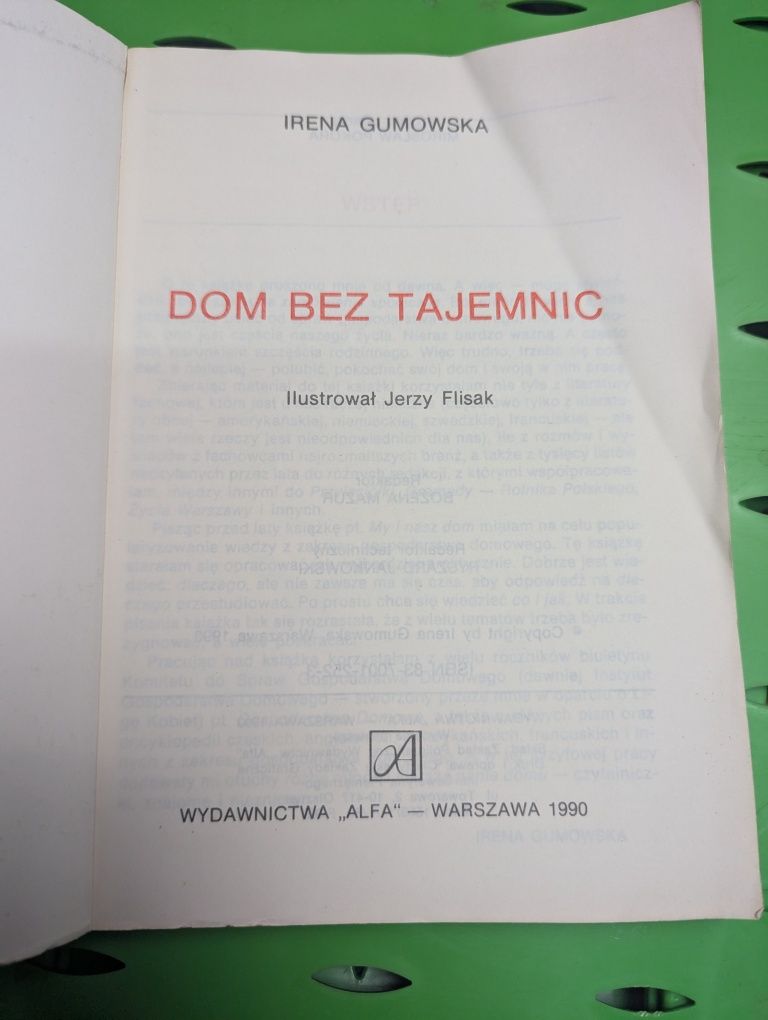 Dom Bez tajemnic, Irena Gumowska