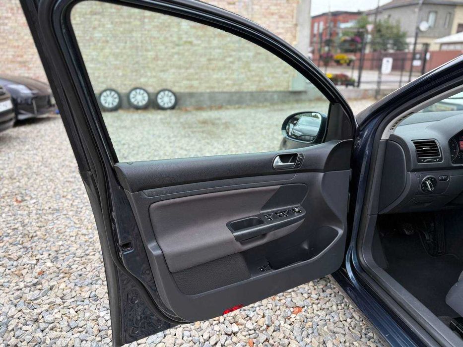 Volkswagen Golf 2005