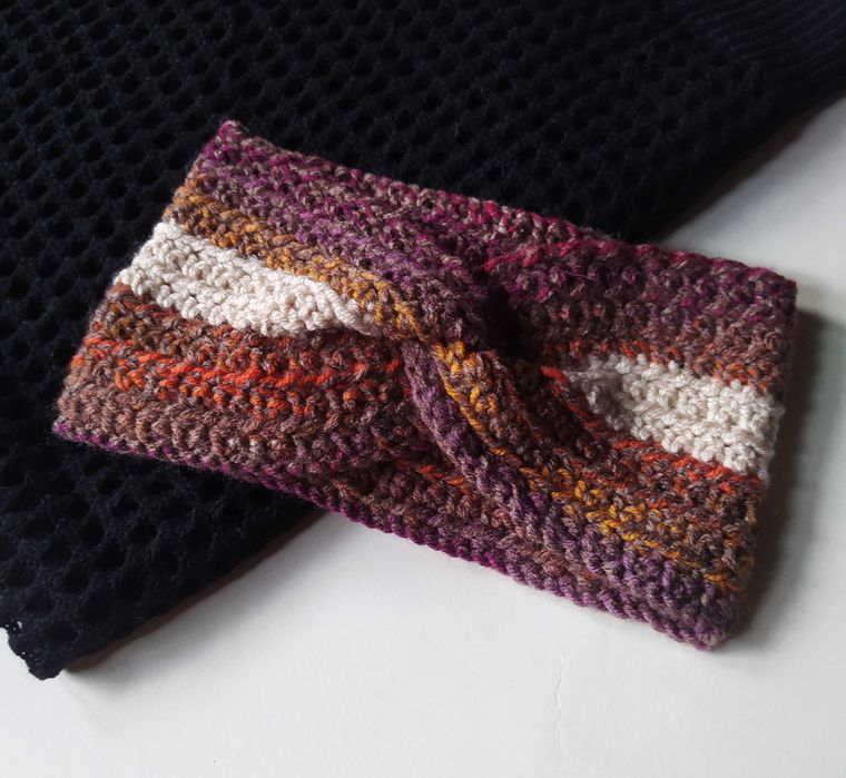 Szydełkowa Opaska Twist Batik Przeplatana Handmade