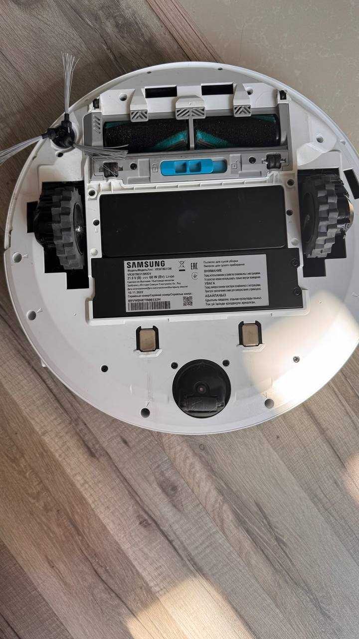 Робот-пилосос Samsung Jet Bot (VR30T80313W/EV)