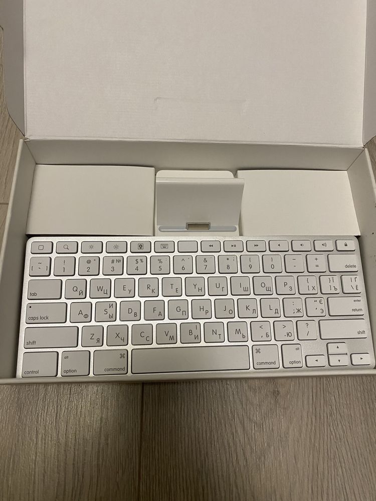 Apple Ipad Keyboard Dock