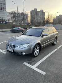 Subaru Outback 3.0 газ/бензин