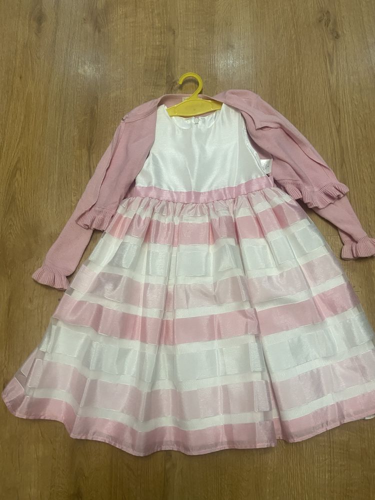 Elegancka sukienka, dzieczyna 116/122